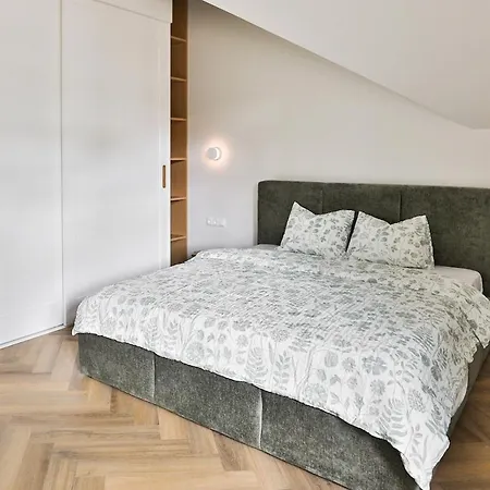 Premium Kodumajutus Kesklinna Laehedal * Tartu